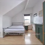 Rent 4 bedroom house in Leeds