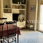 Rent 3 bedroom apartment of 90 m² in Bari