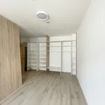 Rent 4 bedroom apartment of 117 m² in Budapest