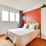 Rent a room in paris