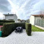 Single family villa via Adua, Pietrasanta