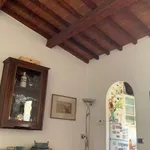 Rent 2 bedroom apartment of 68 m² in florence