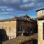 Rent 4 bedroom house of 150 m² in Perugia