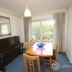 Rent 3 bedroom flat in Edinburgh