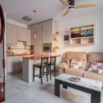 Rent 5 bedroom apartment of 68 m² in Málaga