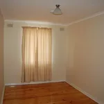 Rent 3 bedroom apartment in Port