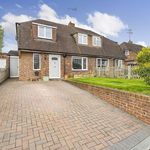 Rent 4 bedroom house in South East England