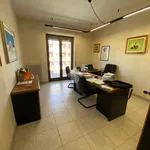 Rent 4 bedroom apartment of 98 m² in Altamura