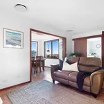 Rent 3 bedroom house in Mount Keira