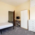 Rent 5 bedroom flat in West Midlands