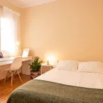 Rent a room of 196 m² in barcelona