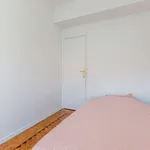 Rent a room in lisbon