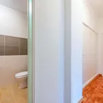 Rent a room of 103 m² in Lisboa