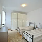 Rent 4 bedroom apartment of 70 m² in Venezia