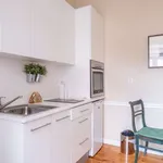 Rent 1 bedroom apartment in lisbon