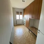 Rent 4 bedroom apartment of 110 m² in Milan