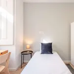 Rent a room in lisbon