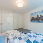 Miete 3 Schlafzimmer wohnung von 92 m² in Frankfurt