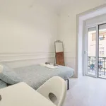 Rent a room in lisbon