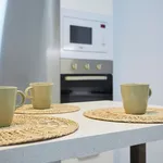 Rent 4 bedroom apartment of 140 m² in Barcelona