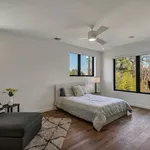 Rent 3 bedroom apartment of 260 m² in Austin