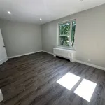 Rent 1 bedroom apartment of 78 m² in Westchester