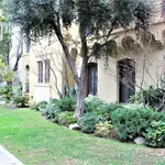 Rent 2 bedroom apartment of 162 m² in pasadena