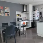 Appartement de 102 m² avec 4 chambre(s) en location à VARILHEST