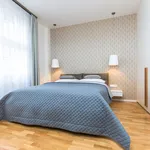 Pronajměte si 2 ložnic/e byt o rozloze 126 m² v Prague