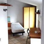 Affitto 2 camera casa di 32 m² in Macerata