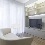 Rent 1 bedroom apartment of 41 m² in milan