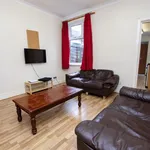 Rent 2 bedroom flat in West Midlands