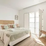 Rent 3 bedroom house of 170 m² in Olhão