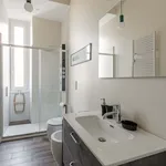 Rent 2 bedroom apartment in Milan