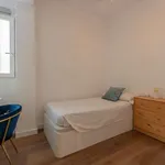 Rent a room of 75 m² in valencia