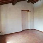 Rent 3 bedroom apartment in Firenze