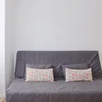 Rent 1 bedroom apartment in Lisbon