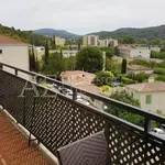 Appartement de 46 m² avec 2 chambre(s) en location à Aix-en-Provence 