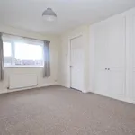 Rent 4 bedroom house in Wakefield