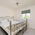 Rent 4 bedroom house in South East England