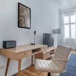 Rent 1 bedroom apartment of 710 m² in Berlin