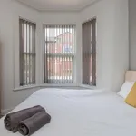 Rent 6 bedroom house in North West England