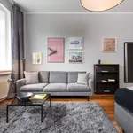 Rent 2 bedroom apartment of 65 m² in Berlin