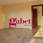 Rent 3 bedroom apartment of 90 m² in Marcianise