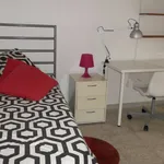 Rent a room in Murcia']