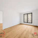 Pronajměte si 2 ložnic/e byt o rozloze 63 m² v Prague