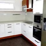 Pronajměte si 1 ložnic/e dům o rozloze 316 m² v Nehvizdy