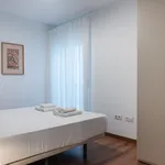 Alquilo 4 dormitorio apartamento de 130 m² en Valencia