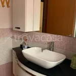 Rent 3 bedroom apartment of 80 m² in Caravate