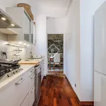 Rent 5 bedroom house of 240 m² in Barcelona